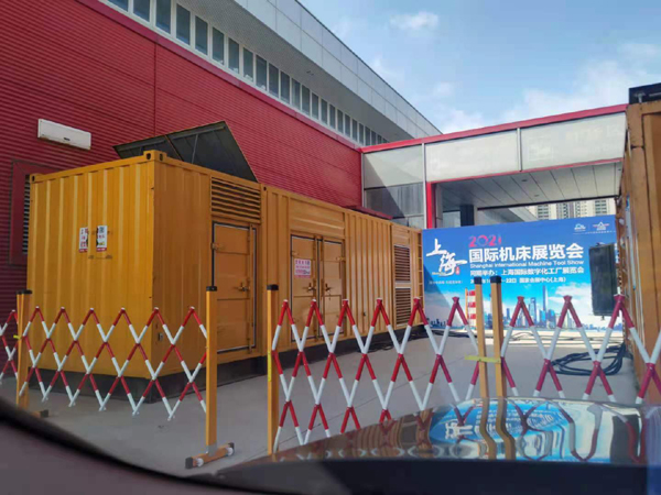 达坂城发电车出租-发电机无电压或电压太低怎么办？