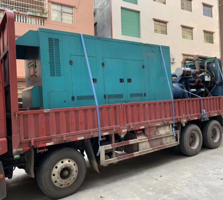 达坂城如何在不同负载率下确保 400KW 柴油发电机组的正常运行？