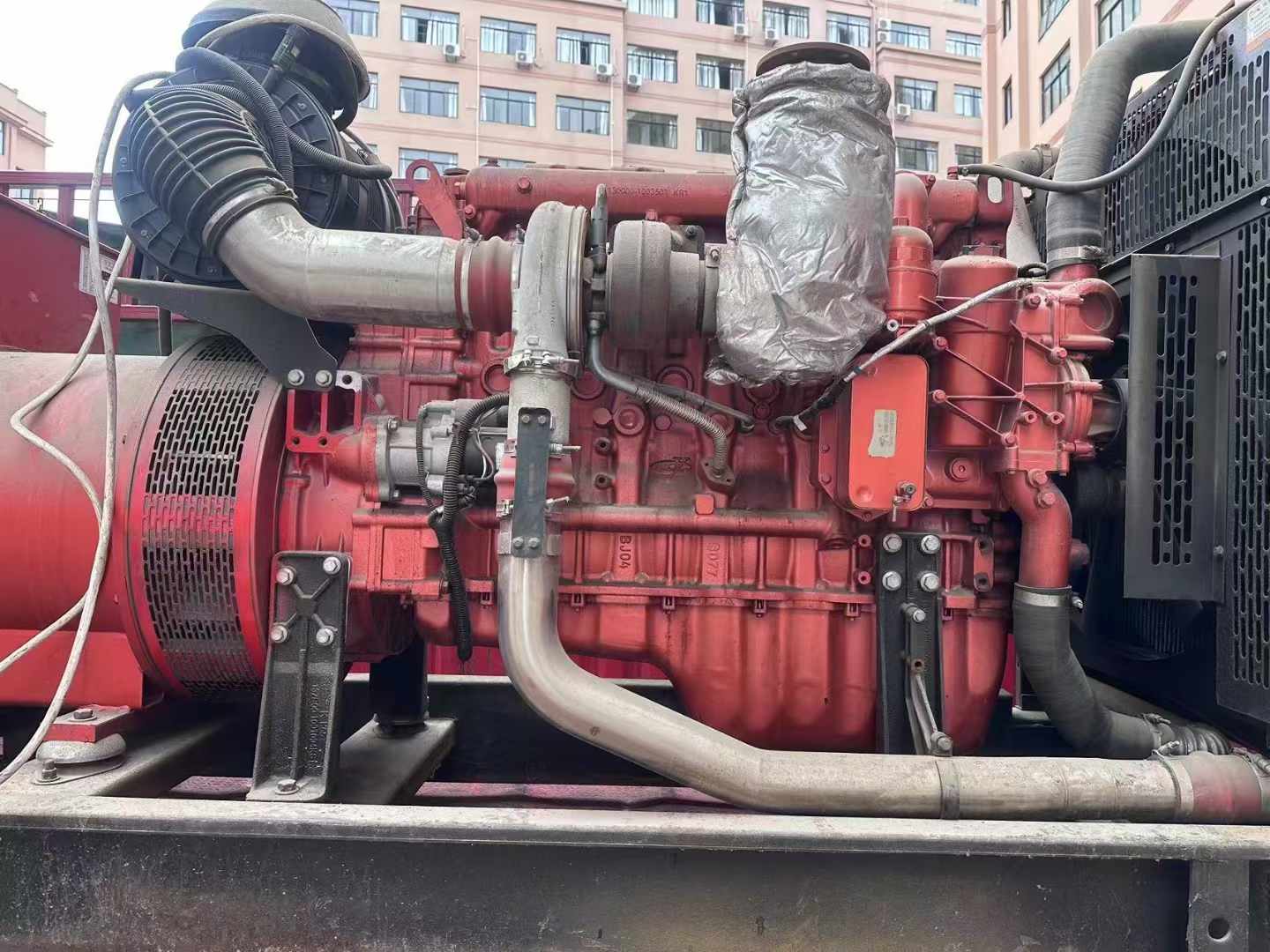 达坂城如何选择适合 600kW 柴油发电机组的过载保护器？